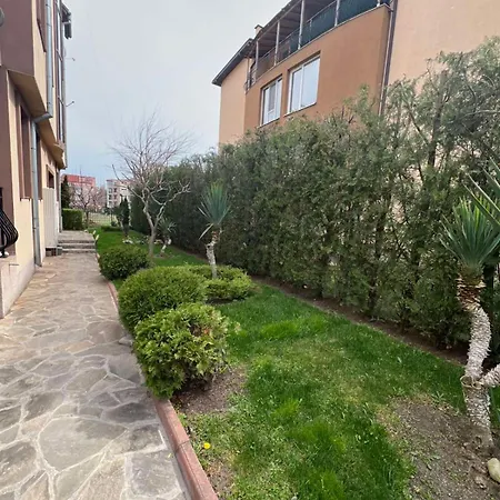 Chocolate Apartman Ravda